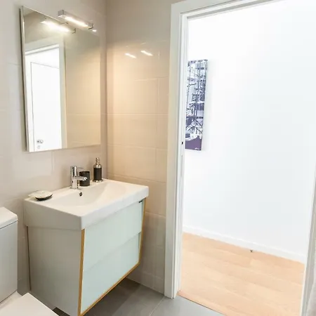 Downtown Mouzinho Apts