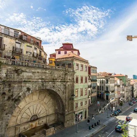 Downtown Mouzinho Apts *