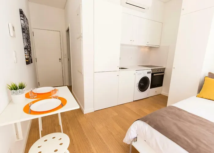 Downtown Mouzinho Apts Oporto