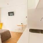 Downtown Mouzinho Apts Apartamento *