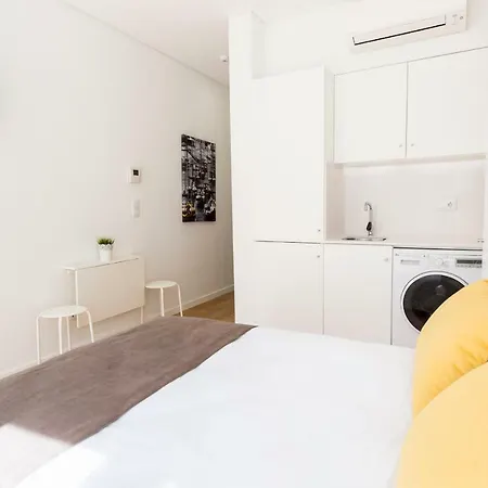 Downtown Mouzinho Apts Apartment Porto