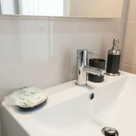 Downtown Mouzinho Apts アパート